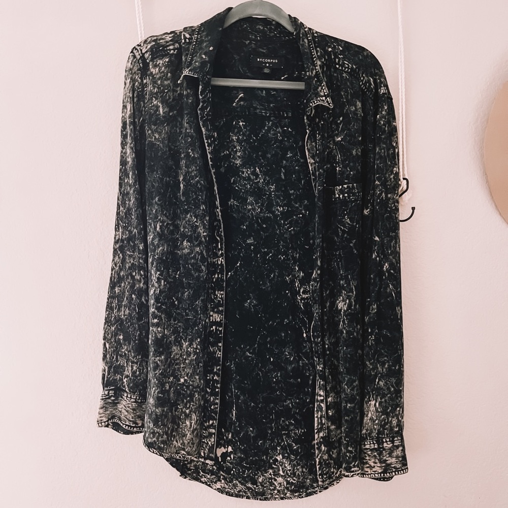 URBAN OUTFITTERS oversized bleached button up shirt